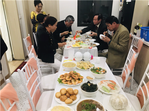 Đặt cỗ tại nhà ở Giảng Võ 0911212468