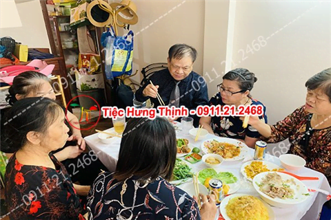 Đặt cỗ tại nhà ở Vạn Phúc 0386091000
