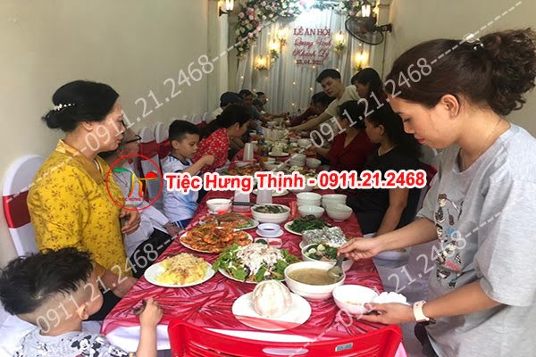 Đặt cỗ tại nhà ở Nguyễn Khắc Nhu 0386091000
