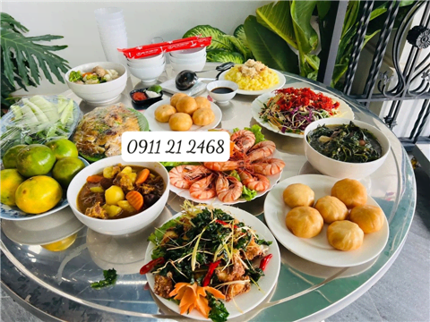Dịch vụ nấu cỗ liên hoan tại nhà ở Hà Nội