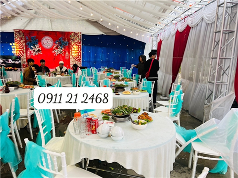 Phục vụ tiệc ăn hỏi tại nhà ở Hà Nội