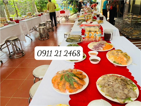 TIỆC LIÊN HOAN TẠI NHÀ Ở HÀ ĐÔNG