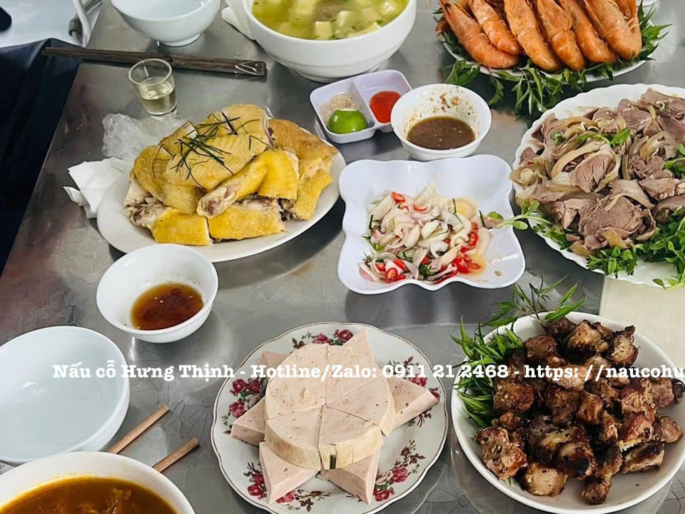 Nấu cỗ giỗ tại nhà phường Hàng Bạc – Cỗ tại nhà tiết kiệm thời gian, chi phí hợp lý